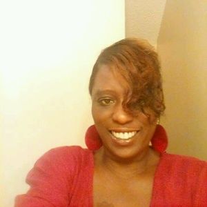 Meet your Posher, Ernetta